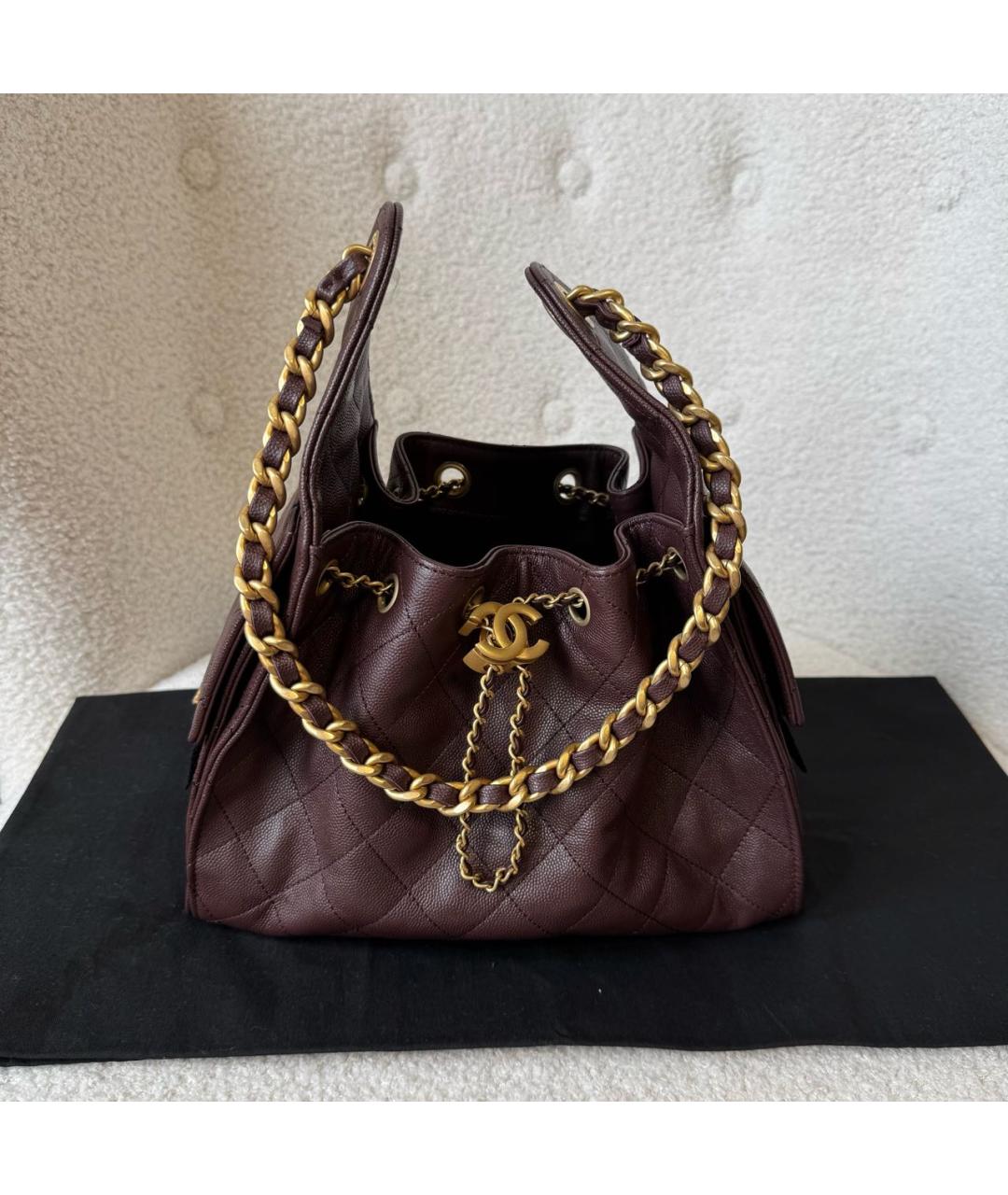 CHANEL Кожаная сумка через плечо, фото 2