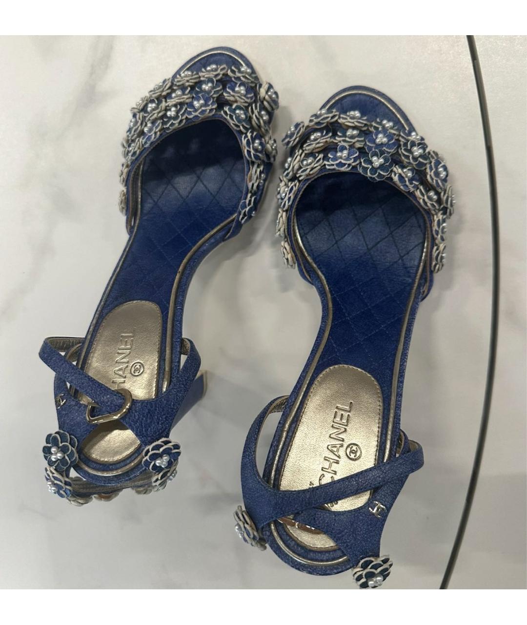 CHANEL Голубые кожаные босоножки, фото 4