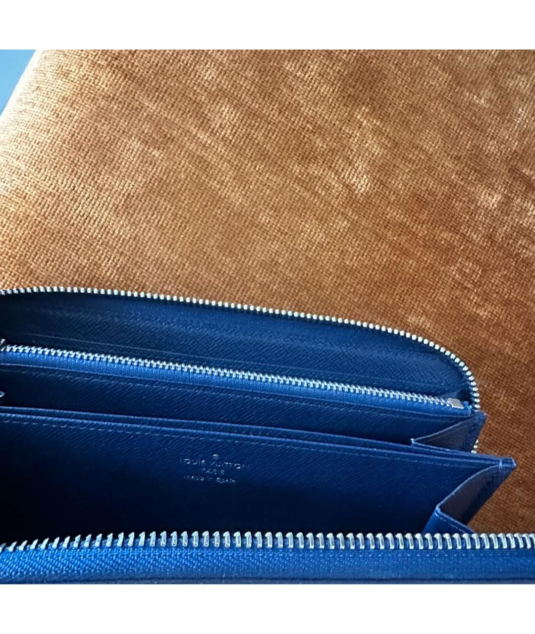 LOUIS VUITTON Темно-синий кожаный кошелек, фото 7