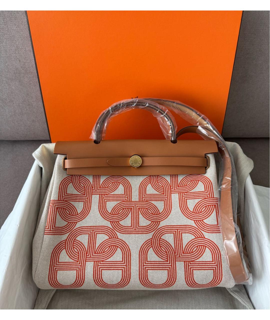 HERMES Бежевая кожаная сумка через плечо, фото 2