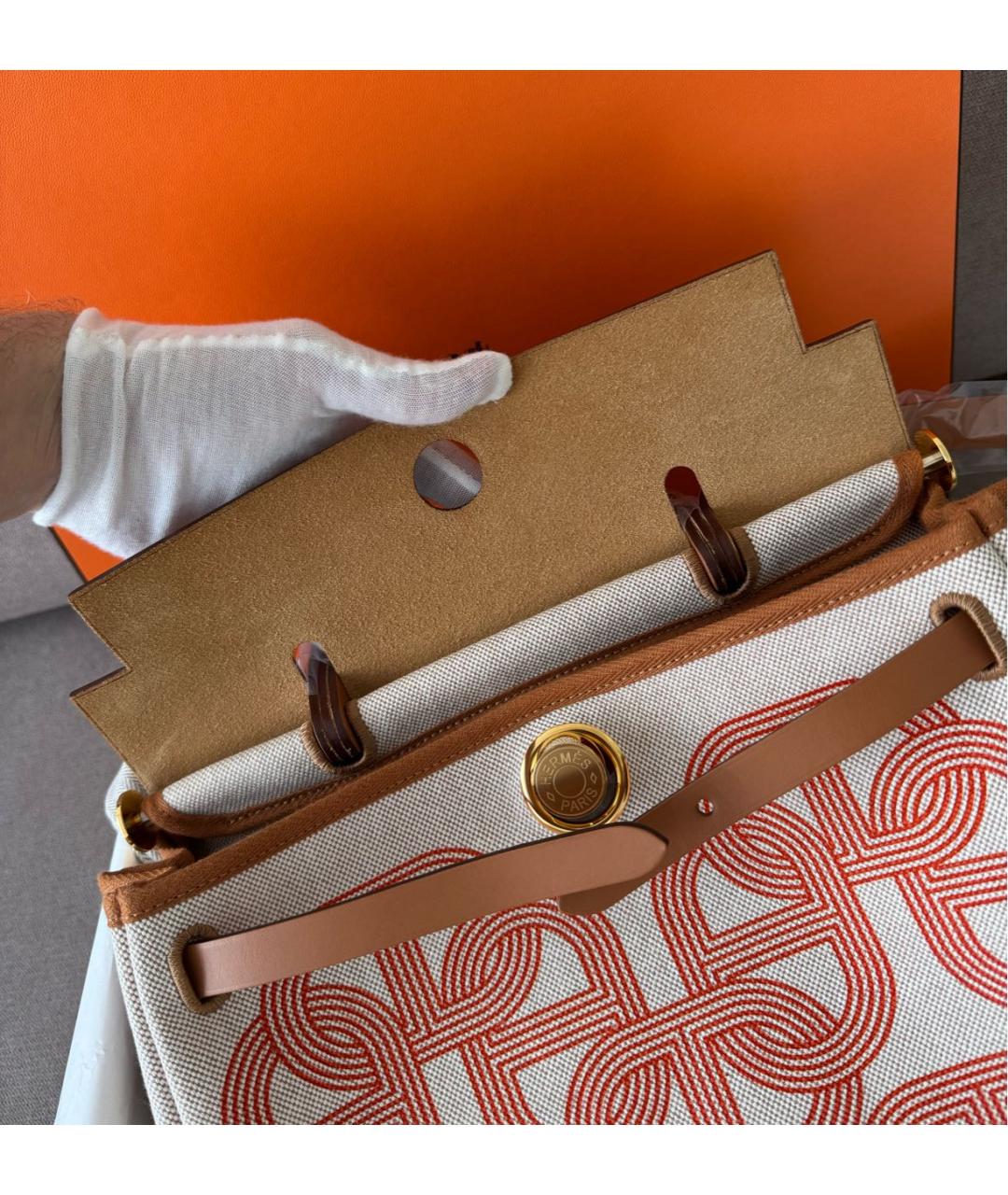 HERMES Бежевая кожаная сумка через плечо, фото 4