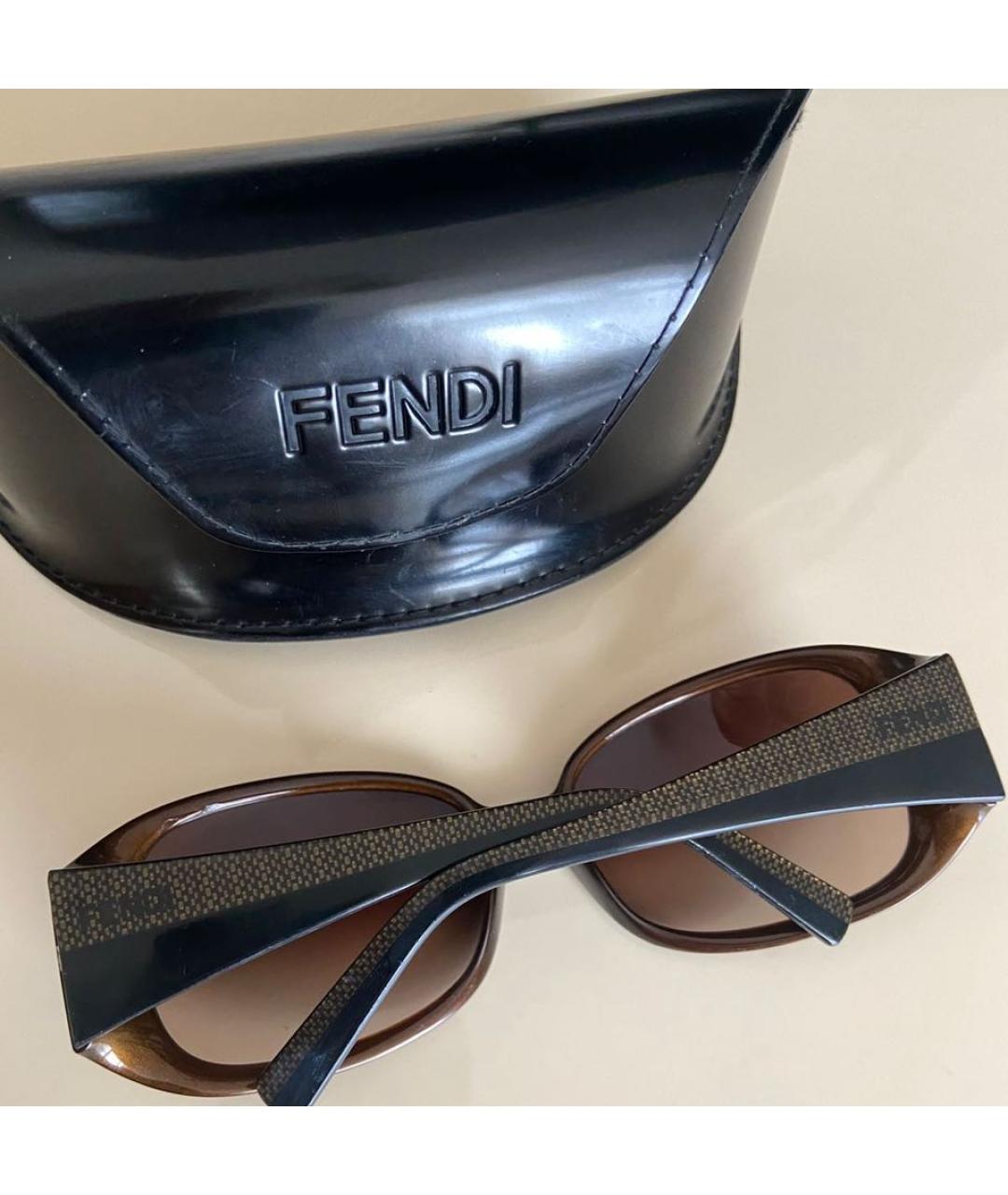 FENDI Коричневые пластиковые солнцезащитные очки, фото 2