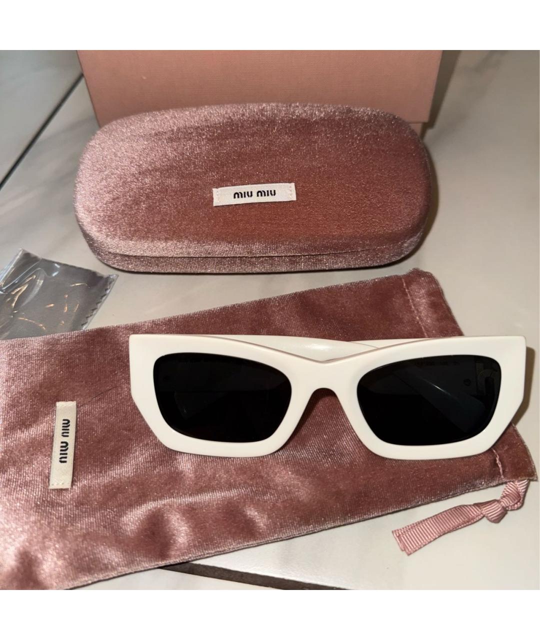 MIU MIU Белые пластиковые солнцезащитные очки, фото 6