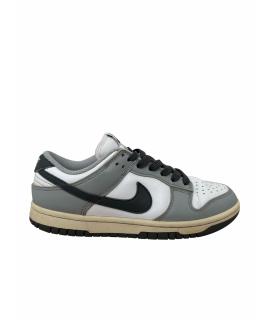 NIKE Кроссовки