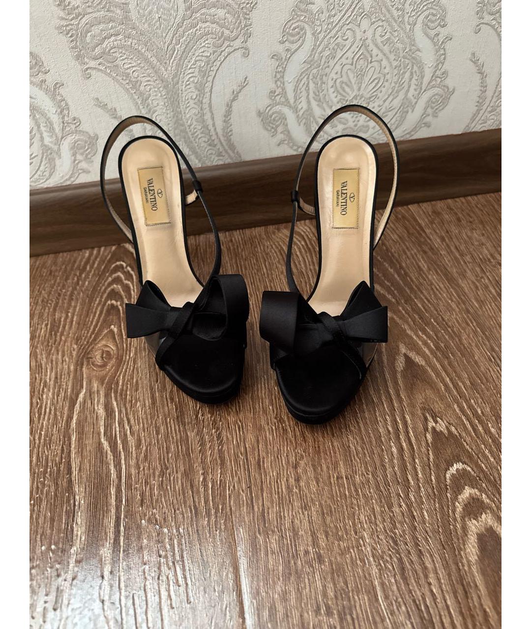 VALENTINO Черные текстильные босоножки, фото 2