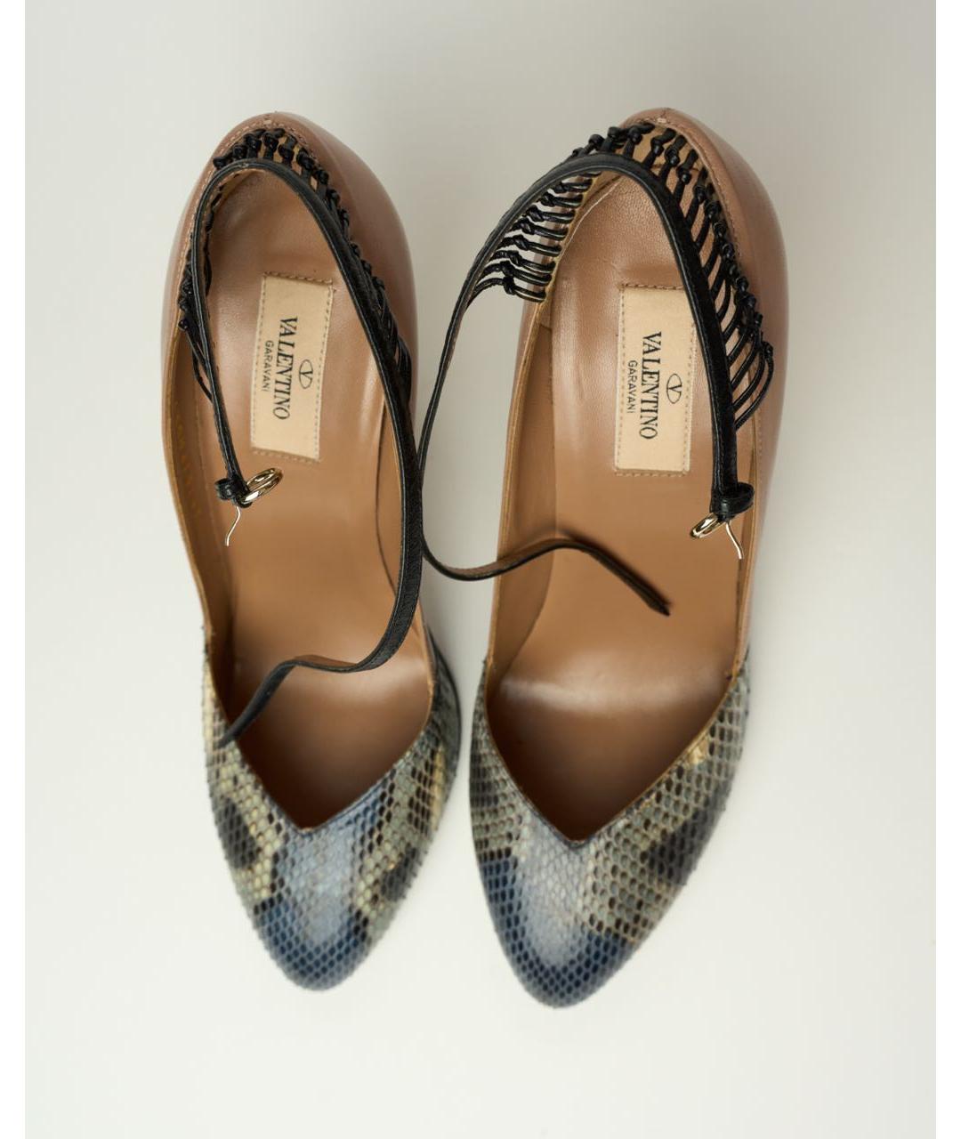 VALENTINO Бежевые туфли из экзотической кожи, фото 3