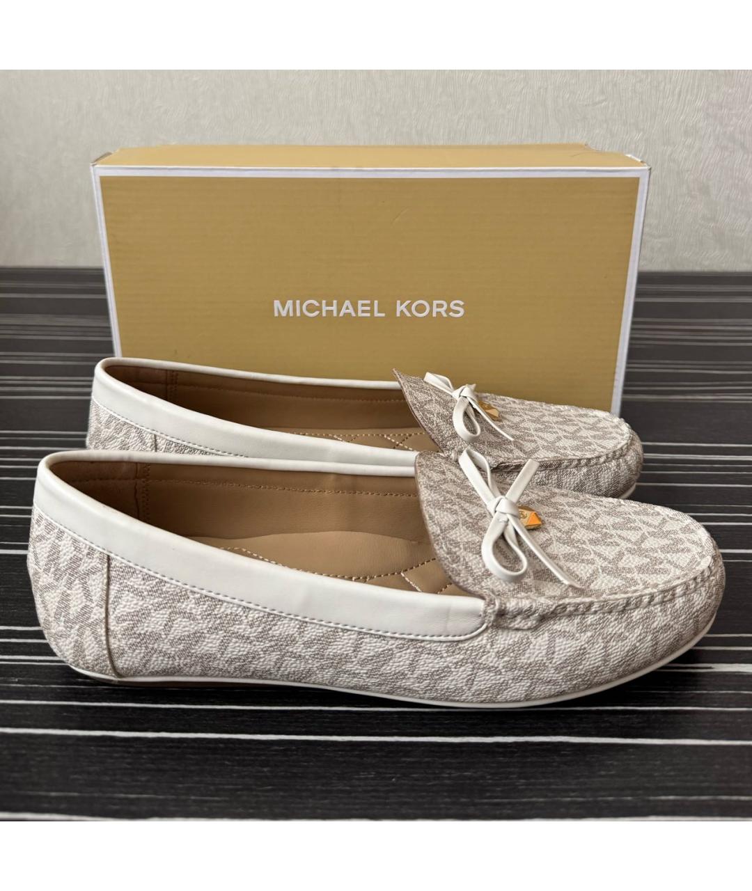 MICHAEL KORS Бежевые кожаные мокасины, фото 6