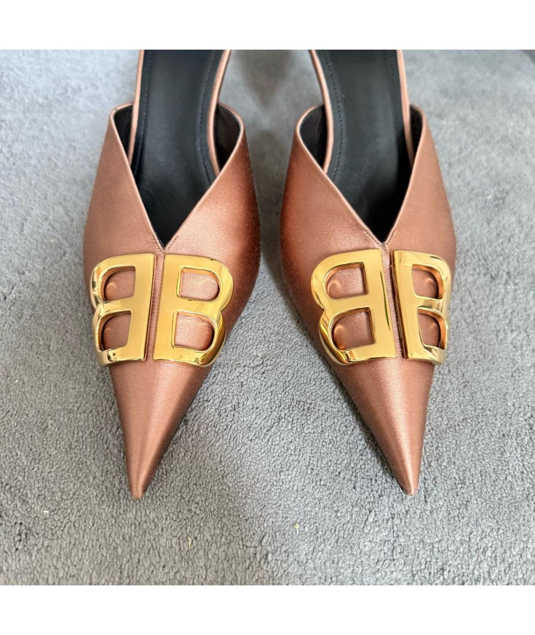 BALENCIAGA Золотые текстильные мюли, фото 4
