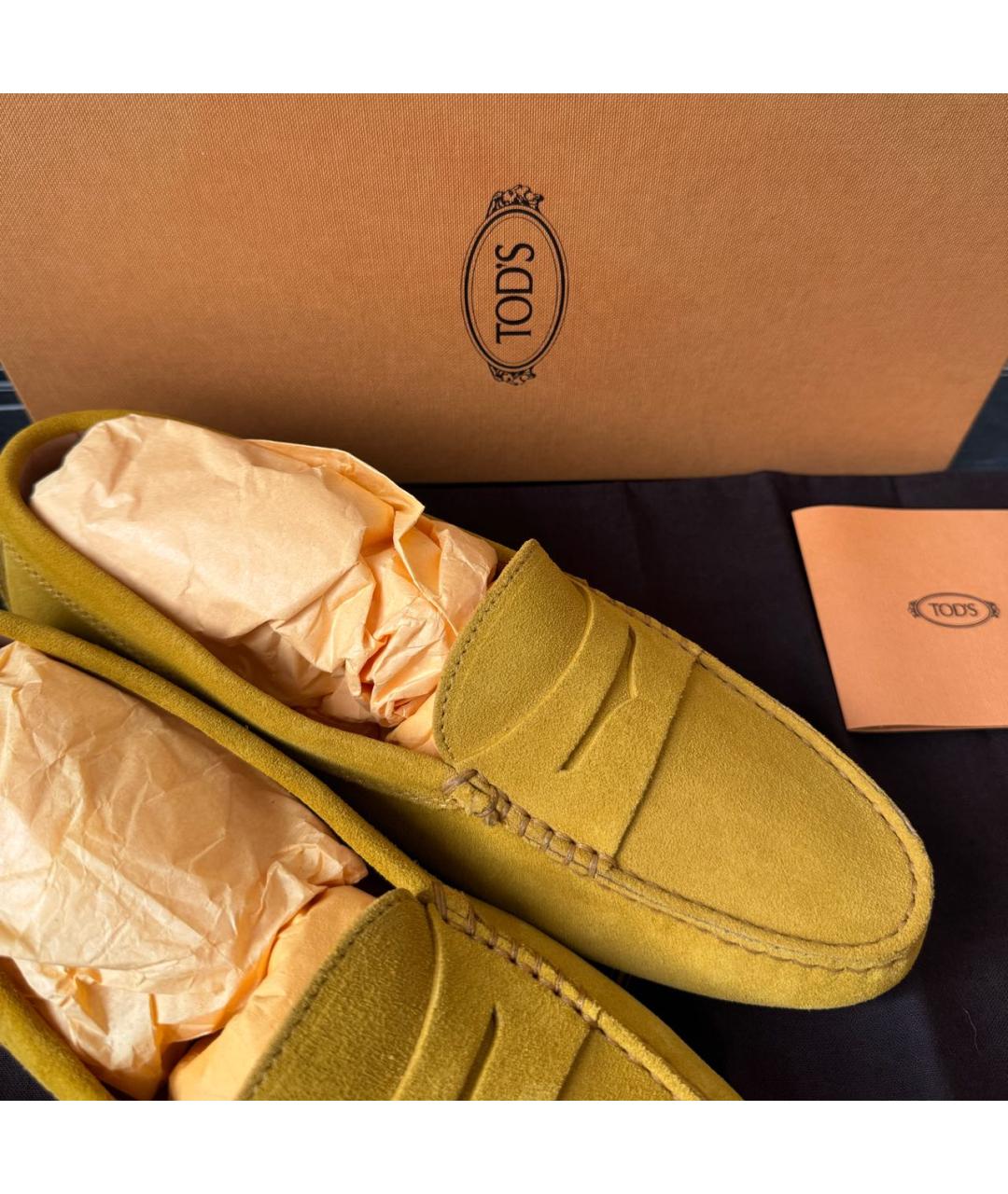 TOD'S Горчичные замшевые мокасины, фото 7