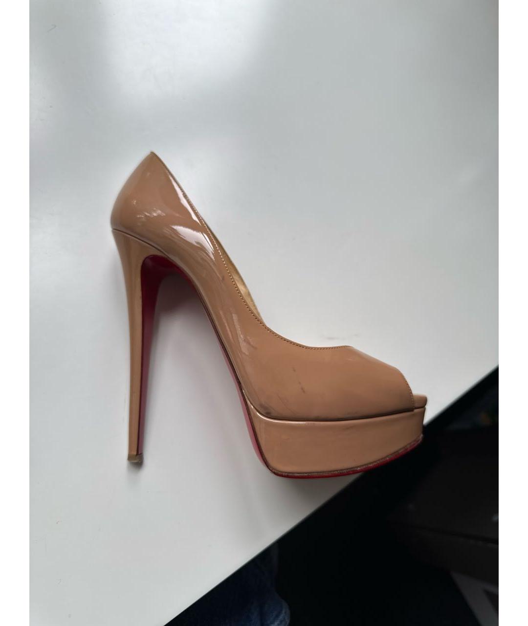CHRISTIAN LOUBOUTIN Бежевые кожаные туфли, фото 8