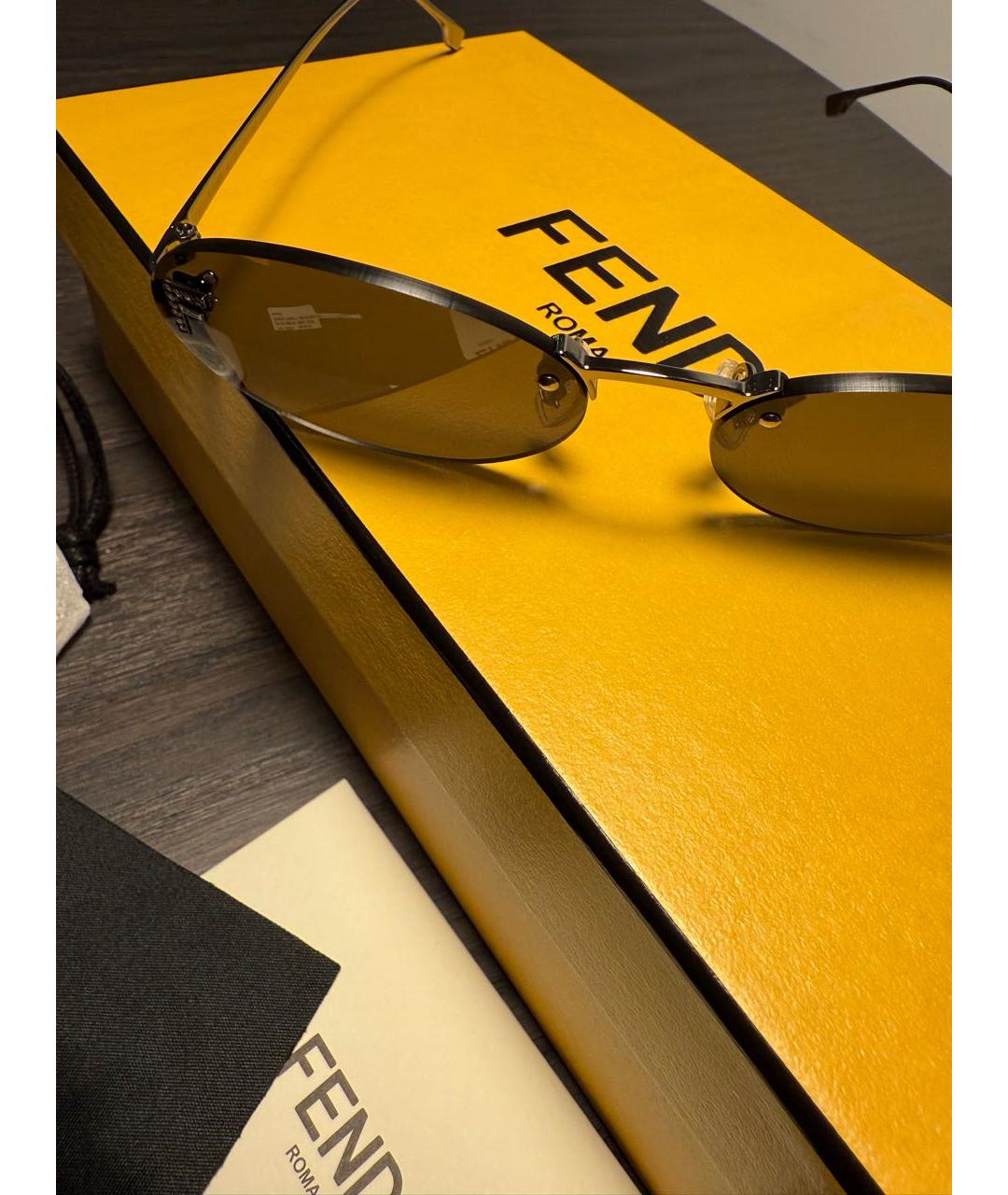 FENDI Черные металлические солнцезащитные очки, фото 5