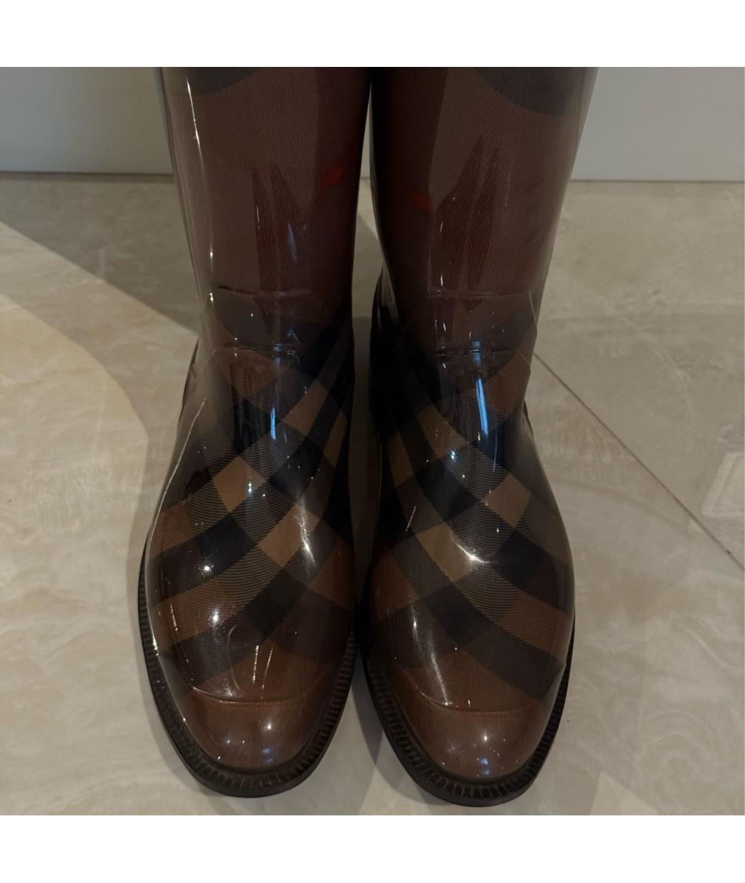 BURBERRY Коричневые резиновые сапоги, фото 3