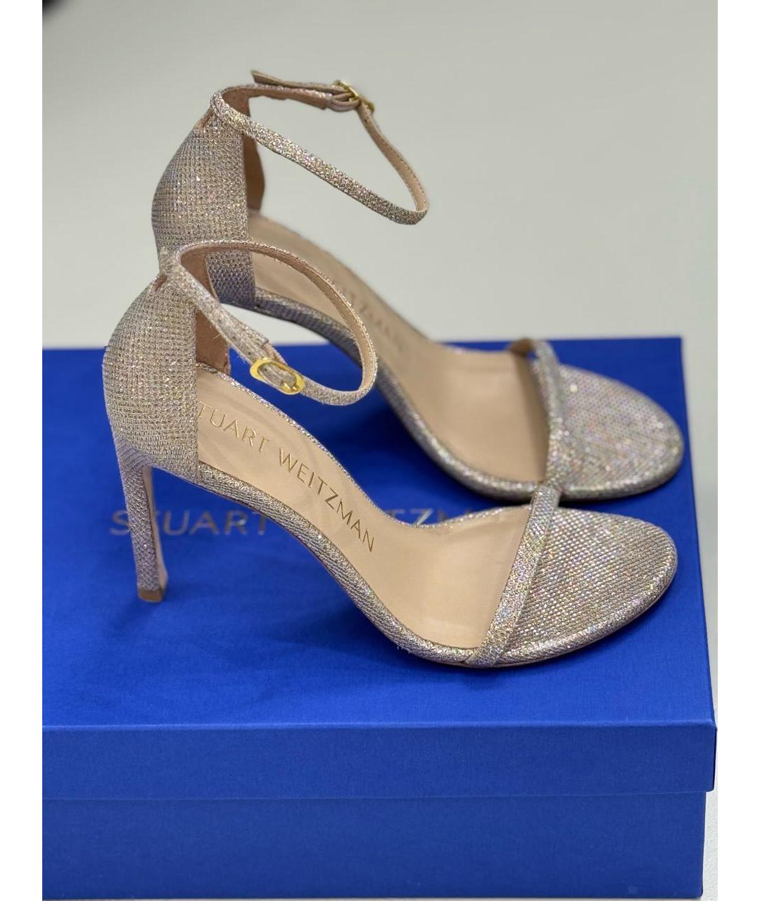STUART WEITZMAN Золотые текстильные босоножки, фото 7