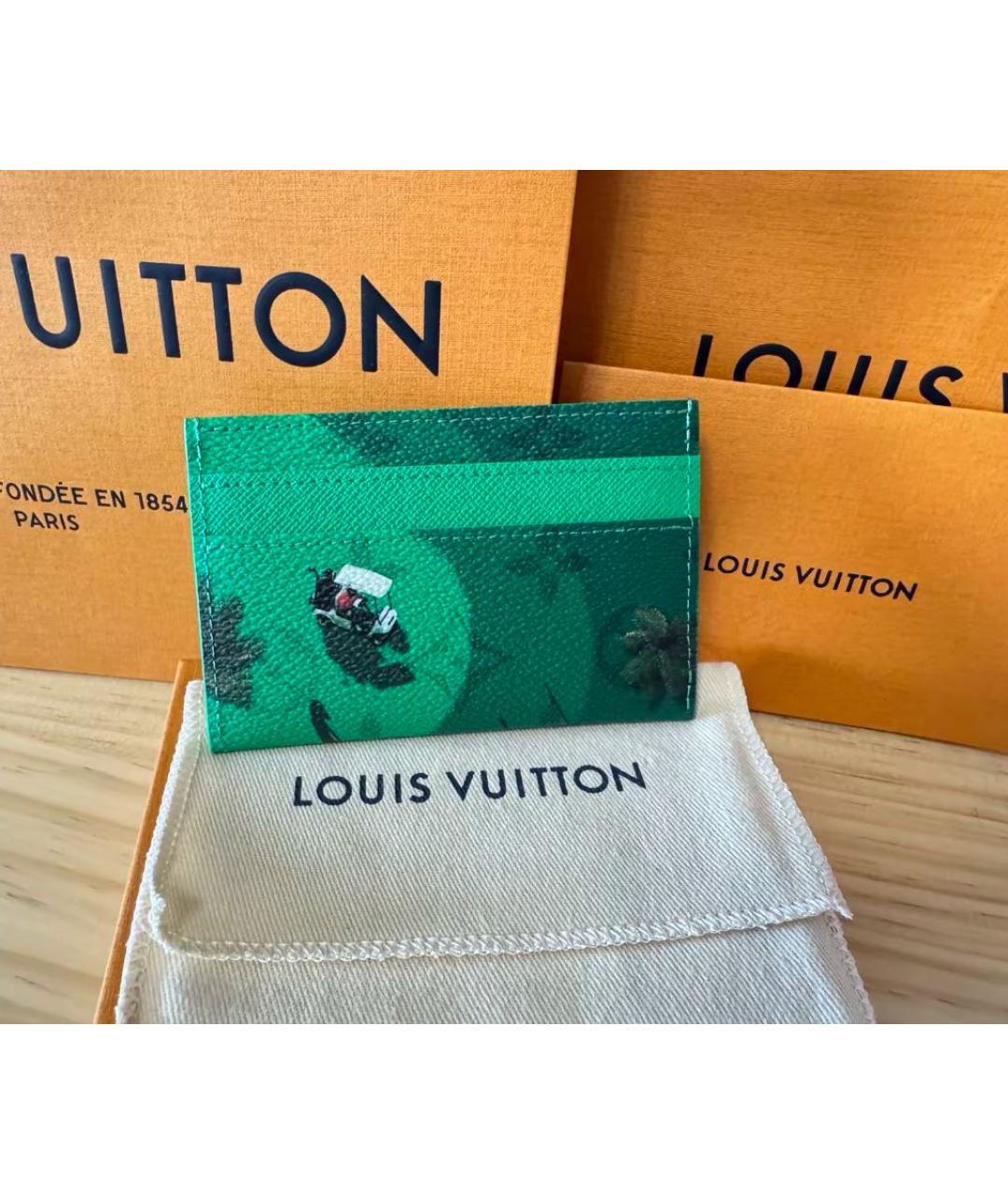LOUIS VUITTON Зеленый кожаный кардхолдер, фото 5