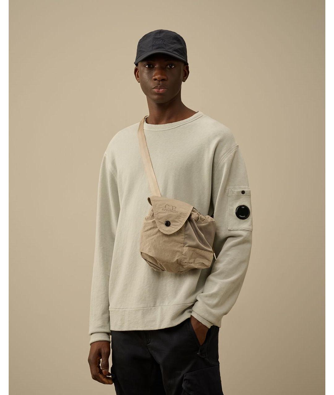 CP COMPANY Бежевая синтетическая сумка на плечо, фото 6