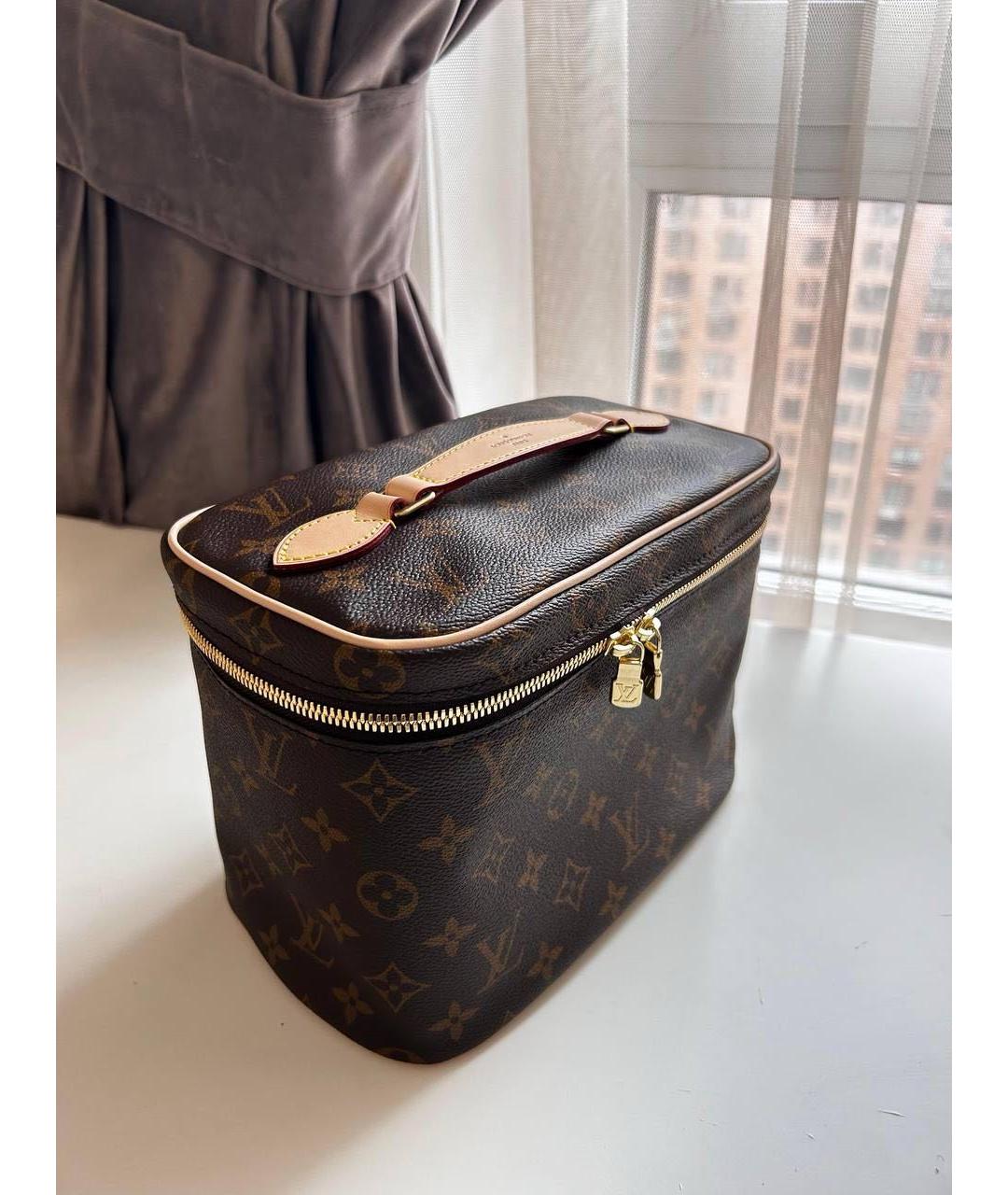 LOUIS VUITTON Коричневая косметичка, фото 3