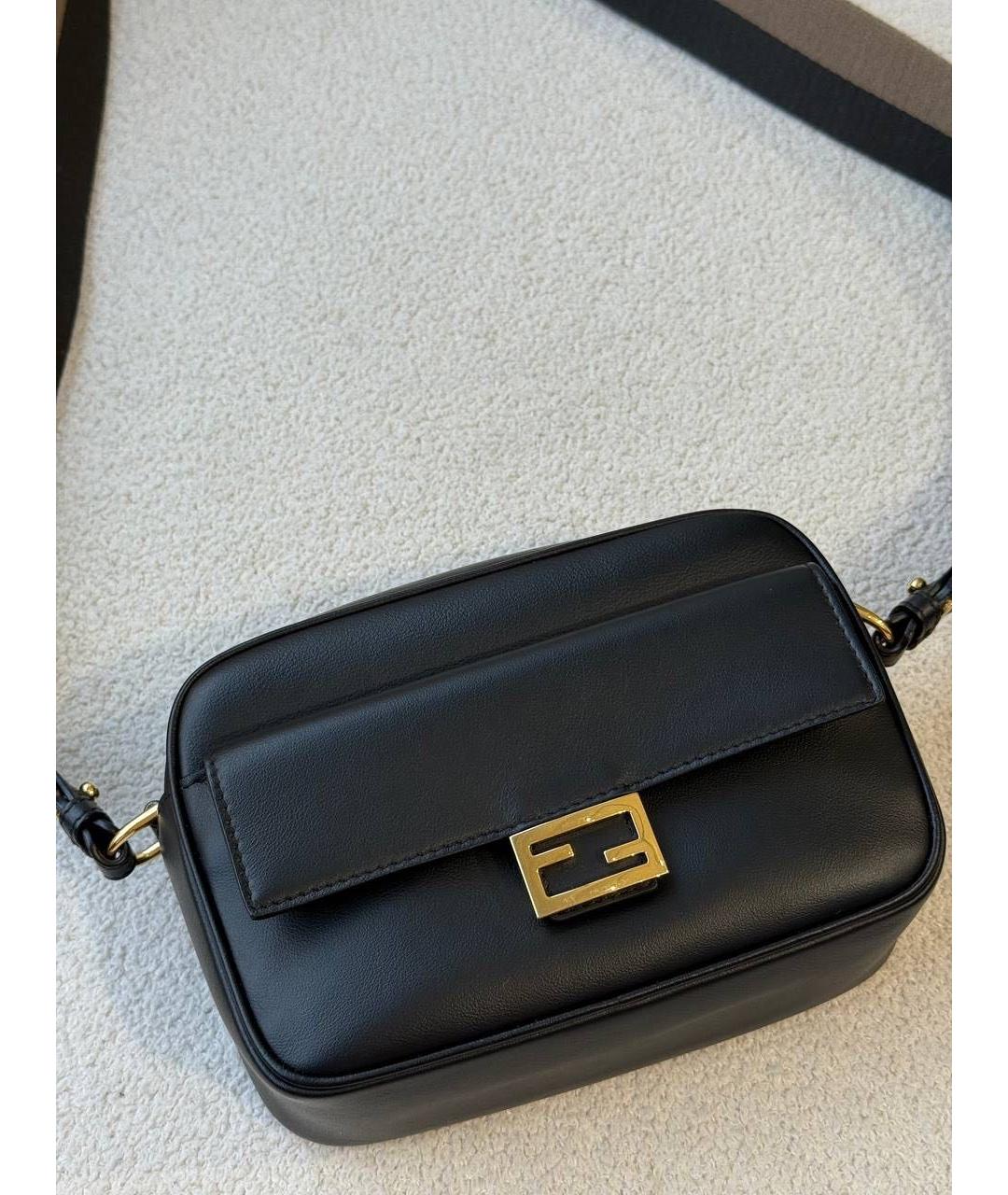 FENDI Черная кожаная сумка через плечо, фото 5