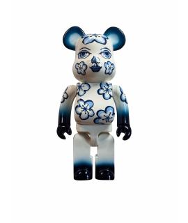 BEARBRICK Скульптура