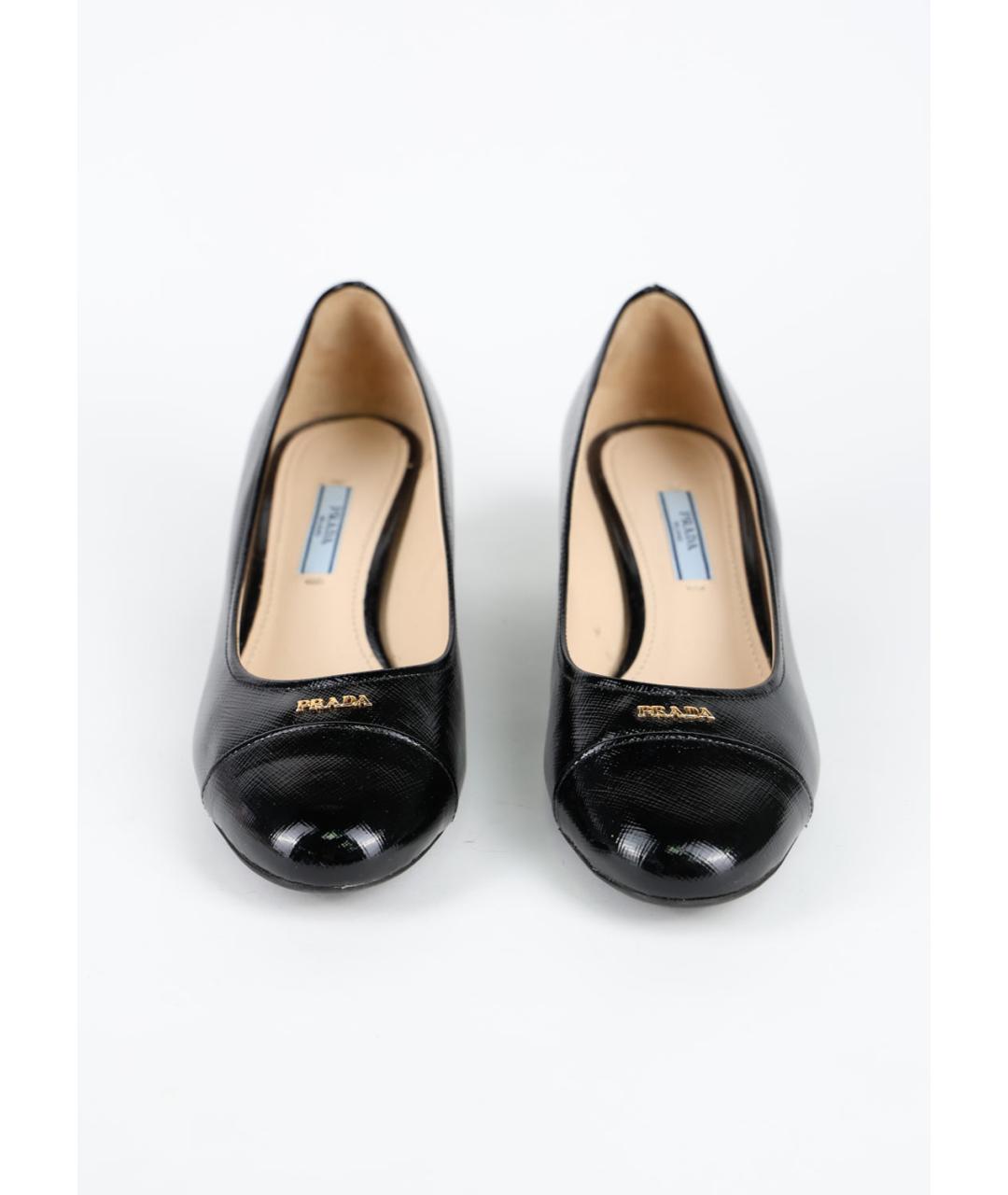 PRADA Черные туфли из лакированной кожи, фото 3