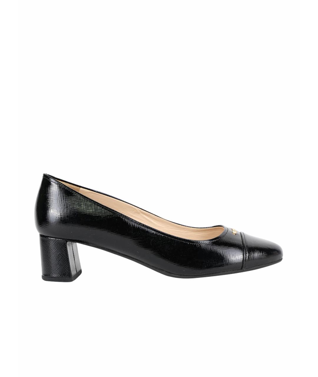 PRADA Черные туфли из лакированной кожи, фото 1