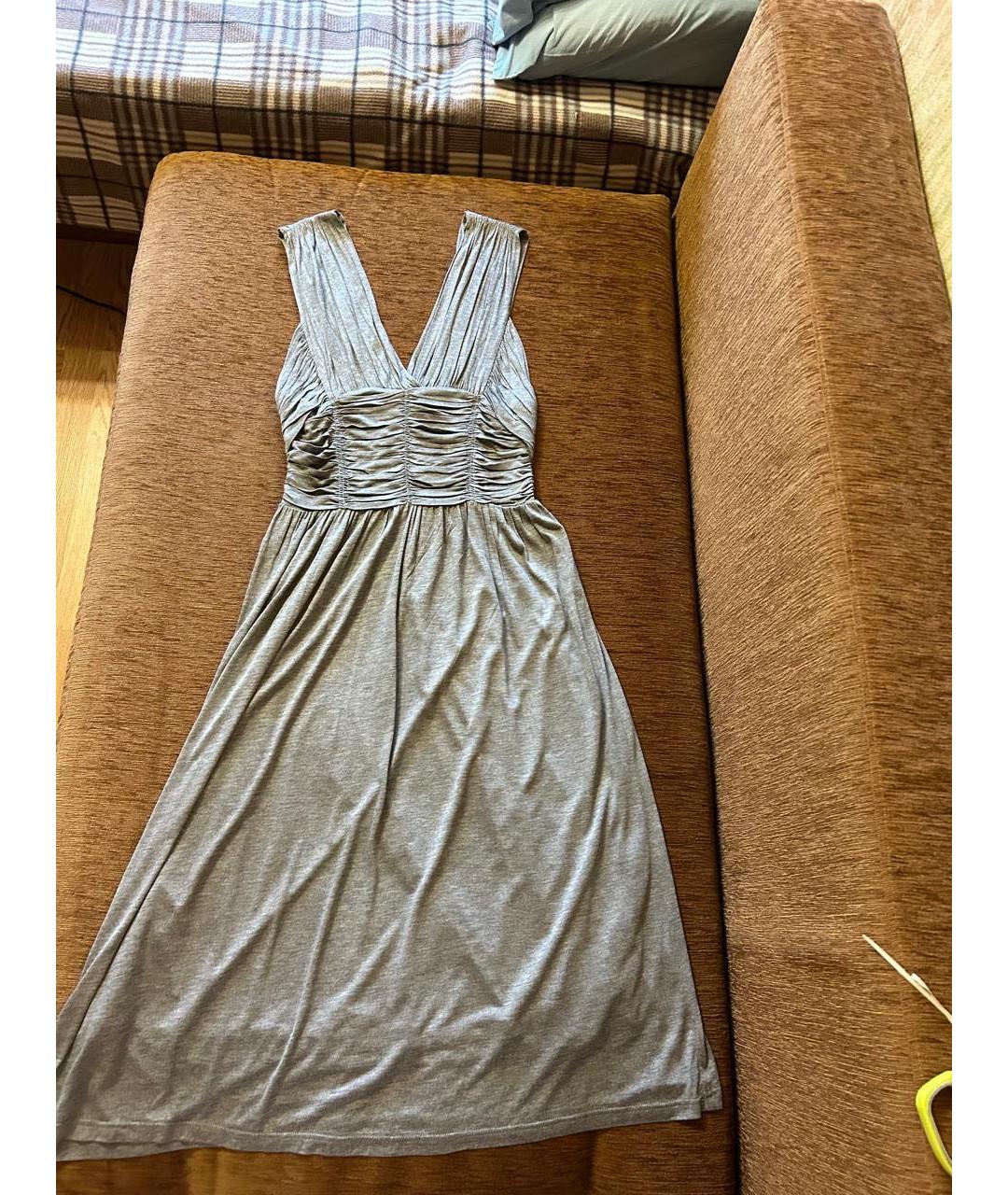 BURBERRY Серое вискозное платье, фото 5