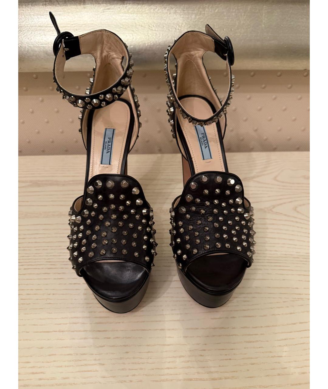 PRADA Черные кожаные босоножки, фото 2