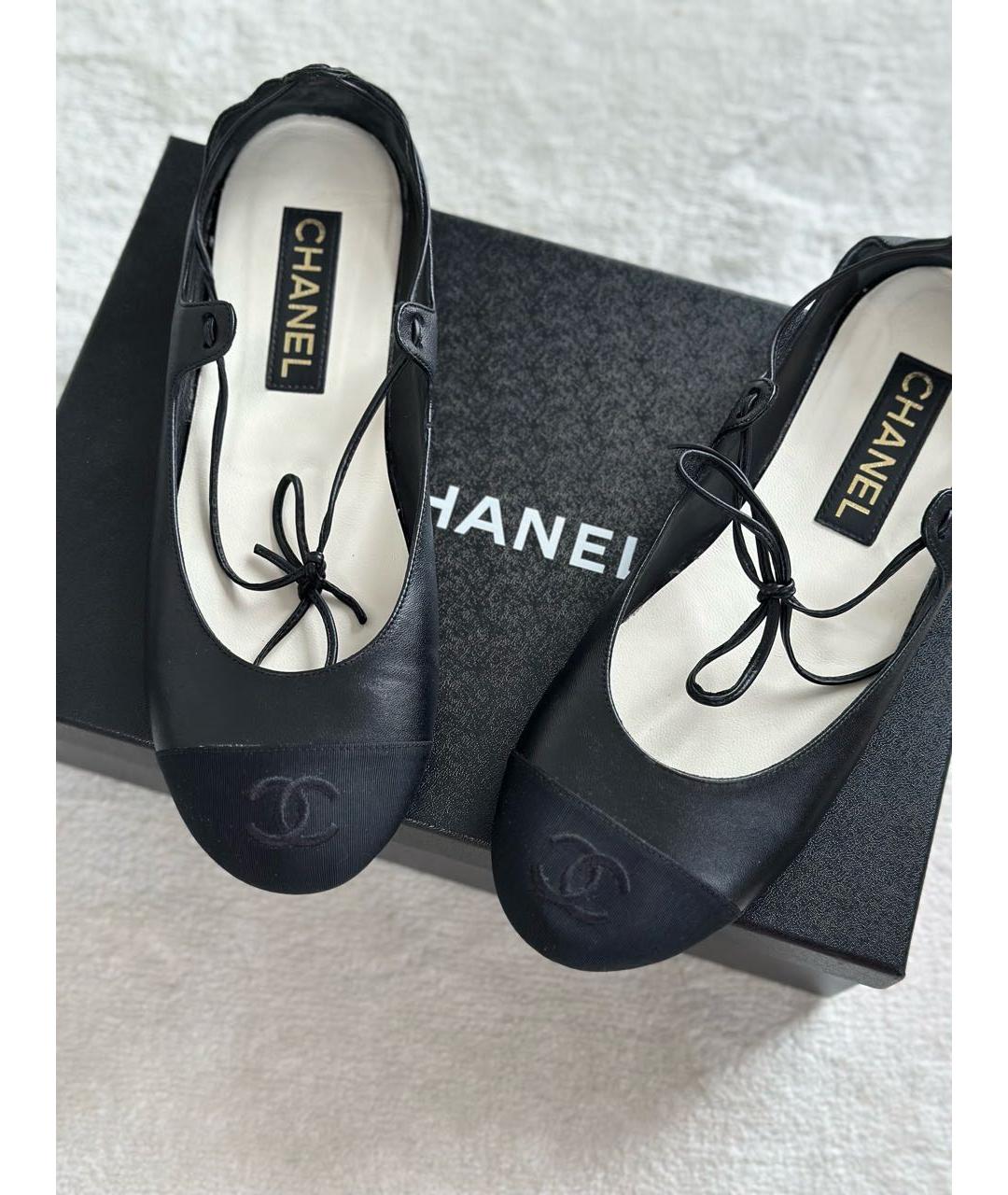 CHANEL Черные кожаные балетки, фото 3