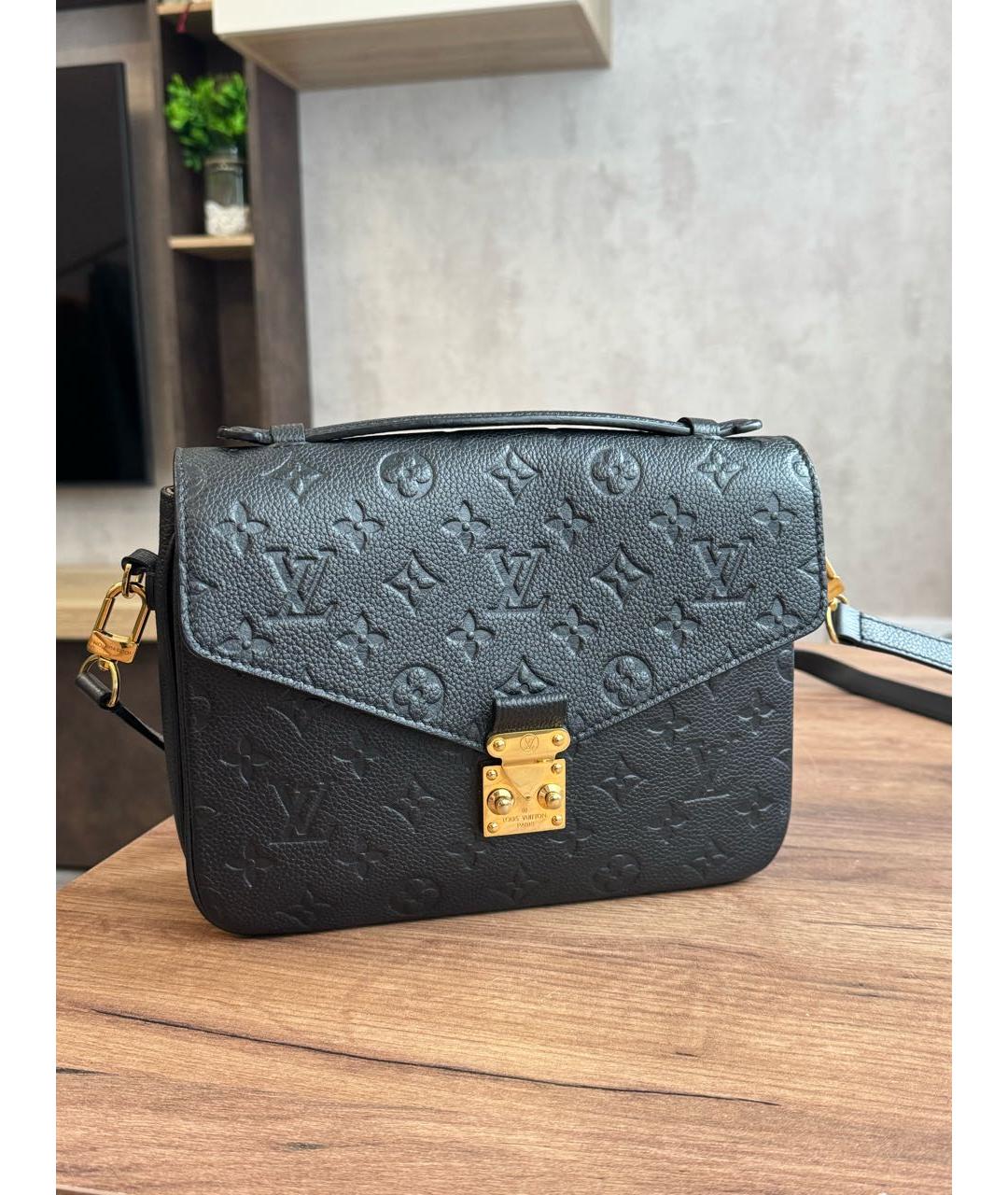 LOUIS VUITTON Черная кожаная сумка через плечо, фото 5