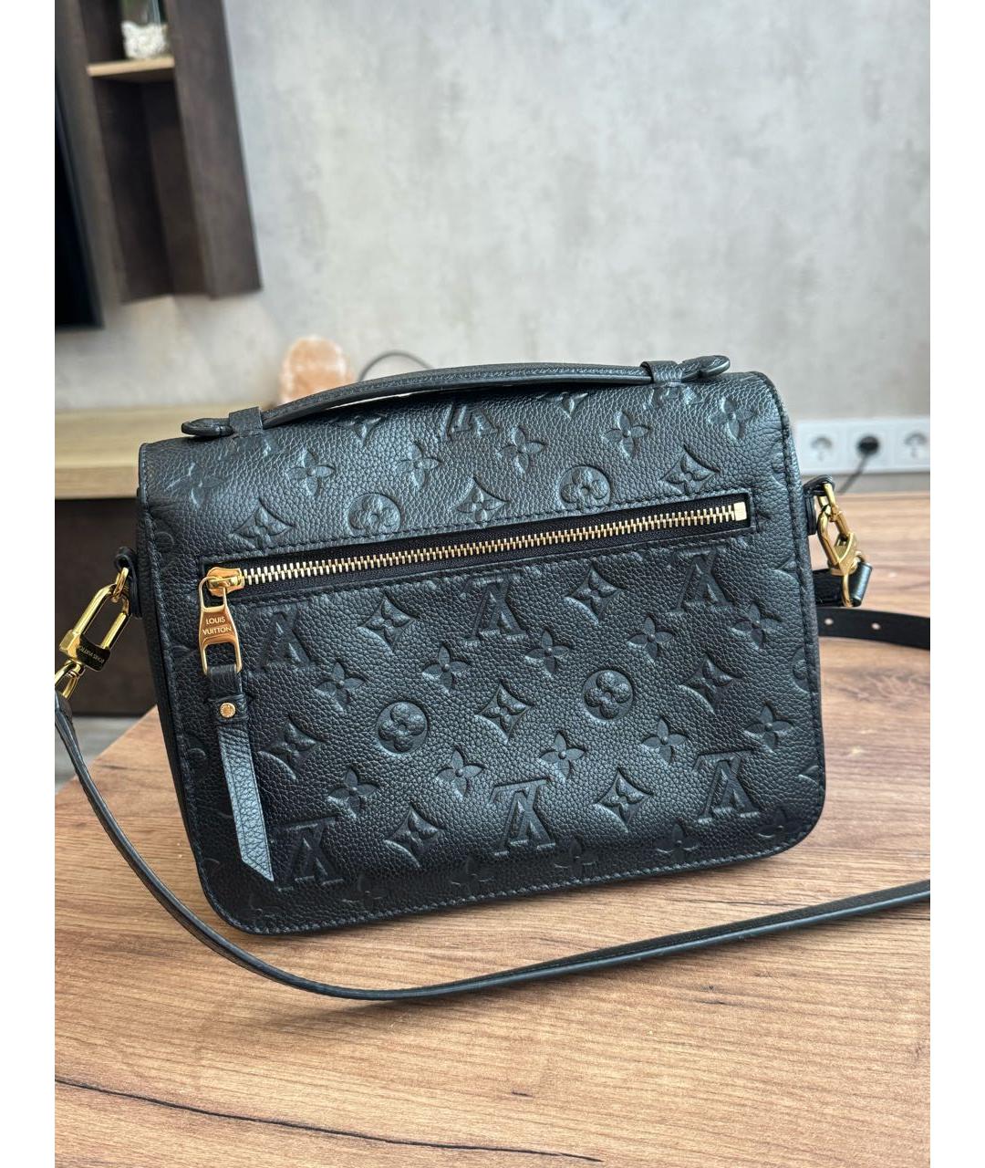 LOUIS VUITTON Черная кожаная сумка через плечо, фото 3