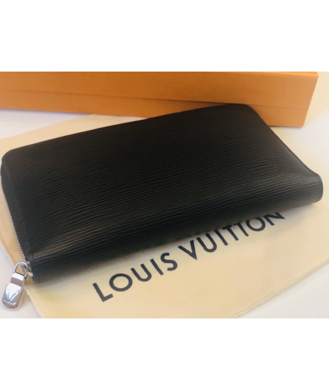 LOUIS VUITTON PRE-OWNED Черный кошелек, фото 2