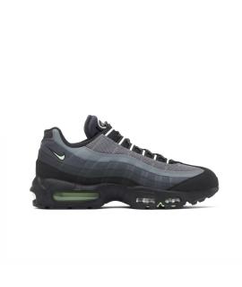 NIKE Низкие кроссовки / кеды