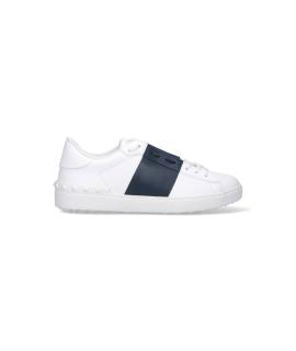 VALENTINO Низкие кроссовки / кеды