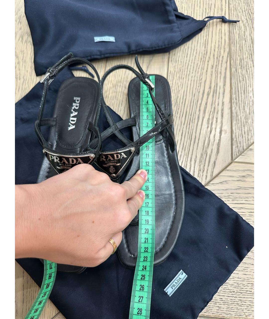 PRADA Черные сандалии из лакированной кожи, фото 6