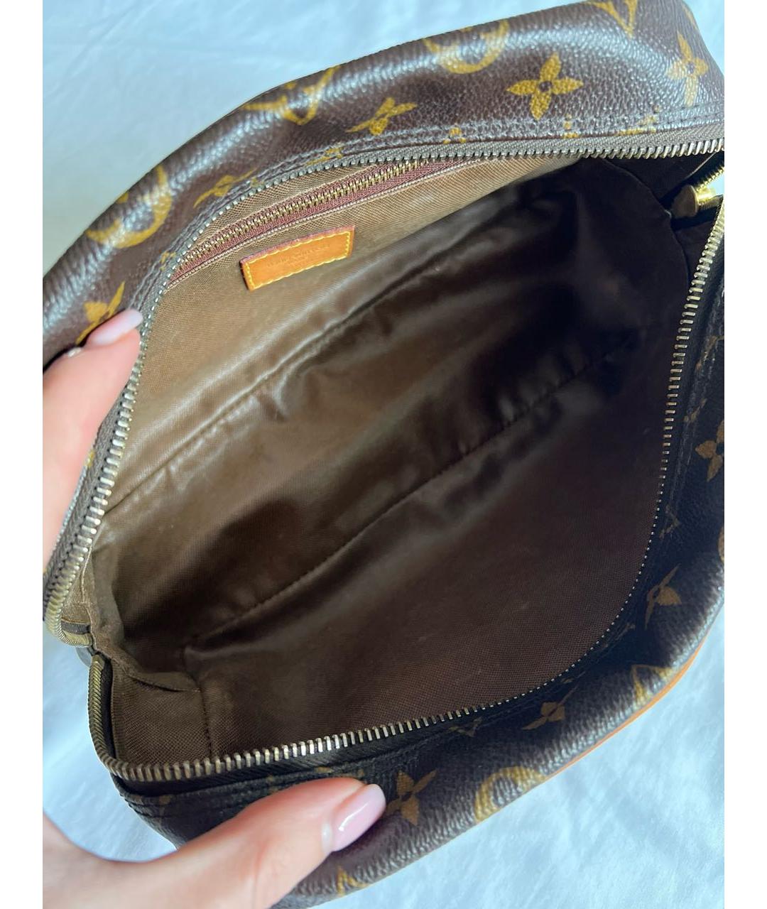 LOUIS VUITTON Коричневая косметичка, фото 7
