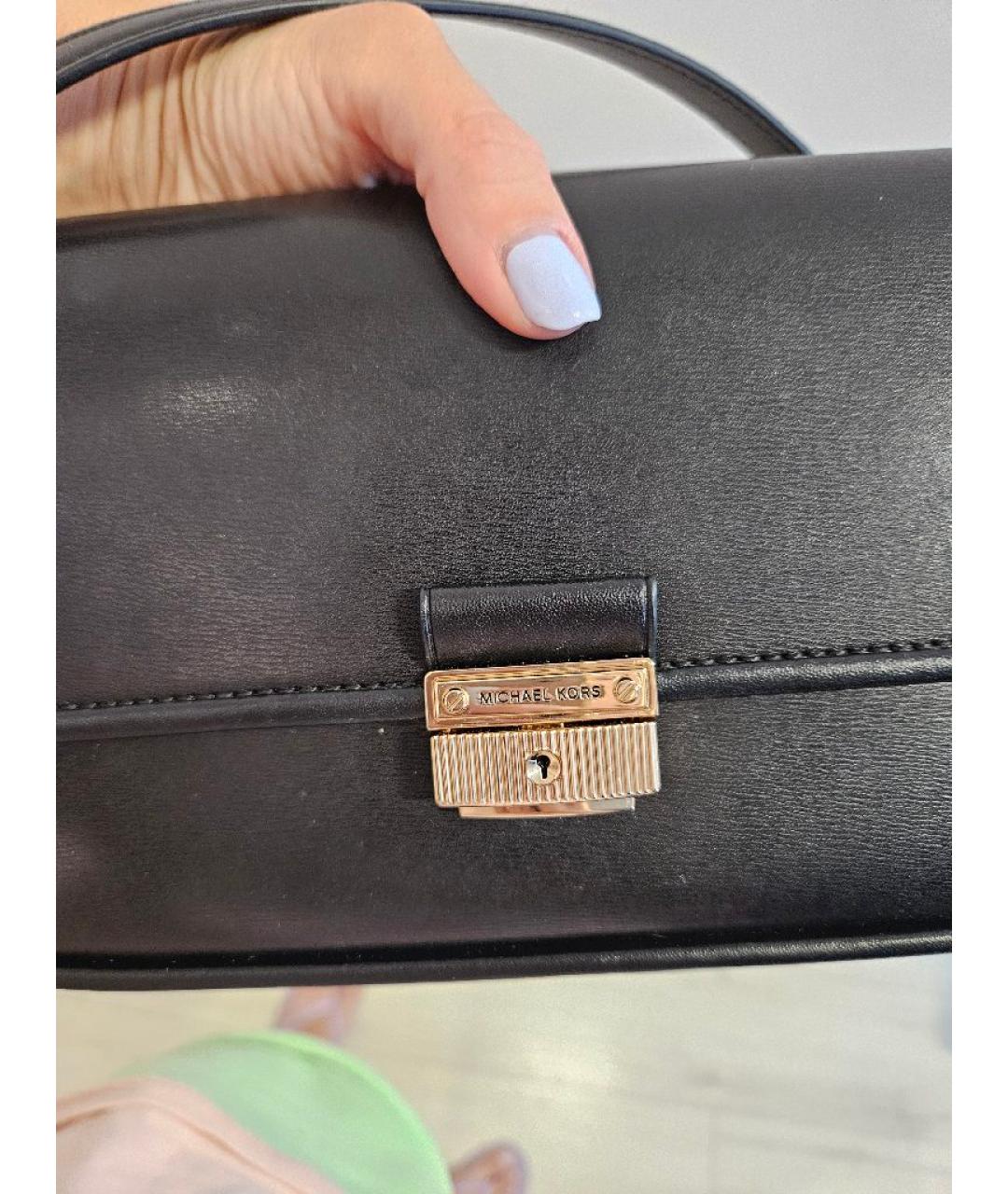 MICHAEL KORS Черная кожаная сумка через плечо, фото 2