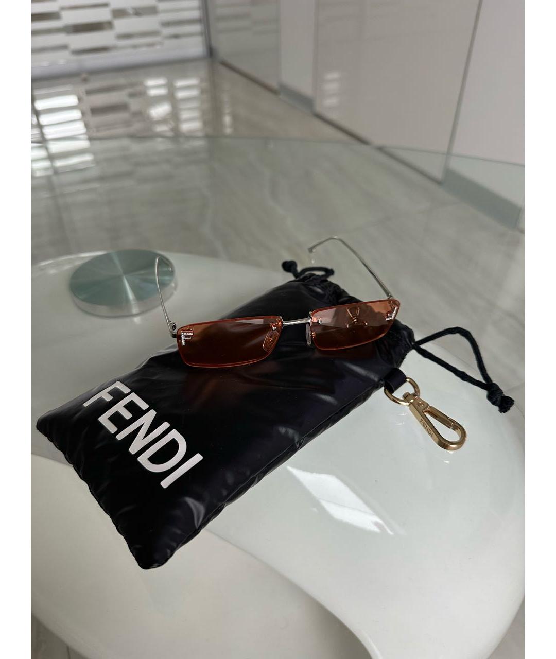FENDI Оранжевое металлические солнцезащитные очки, фото 4
