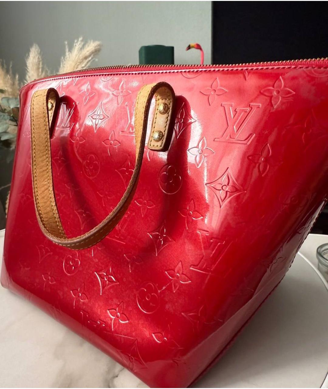 LOUIS VUITTON Красная сумка тоут из лакированной кожи, фото 3