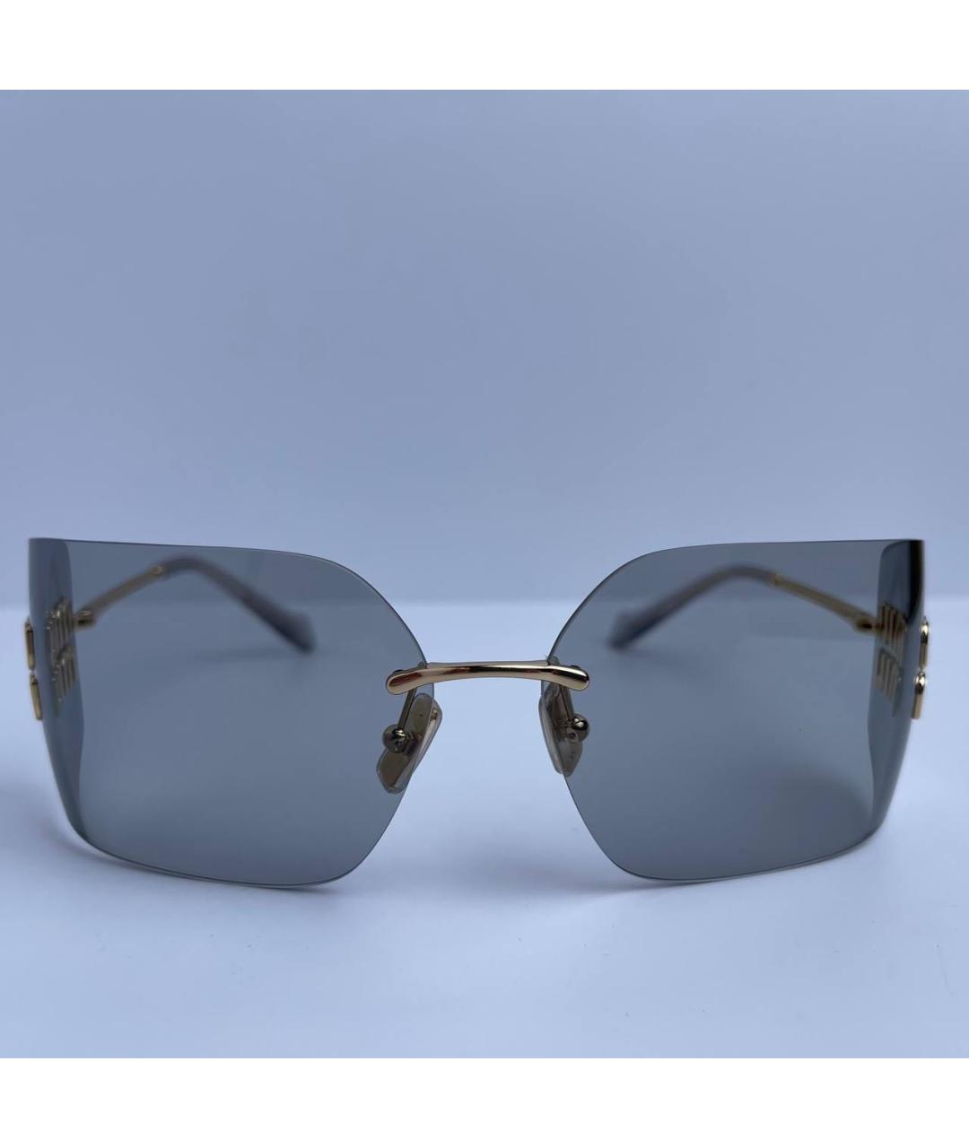MIU MIU Антрацитовые пластиковые солнцезащитные очки, фото 6
