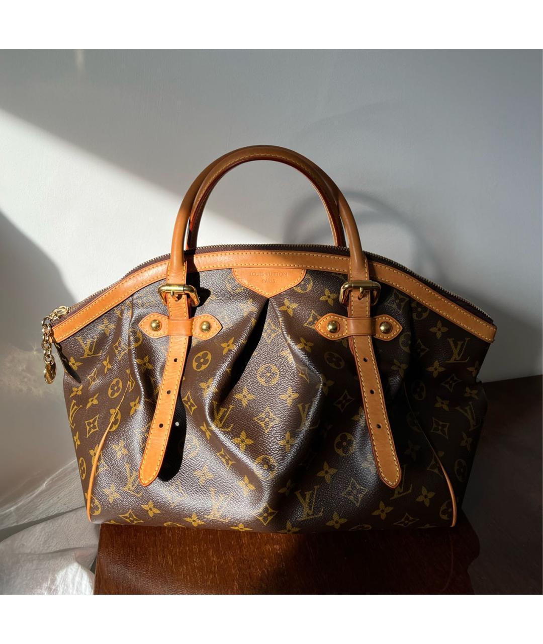 LOUIS VUITTON Коричневая кожаная сумка с короткими ручками, фото 2