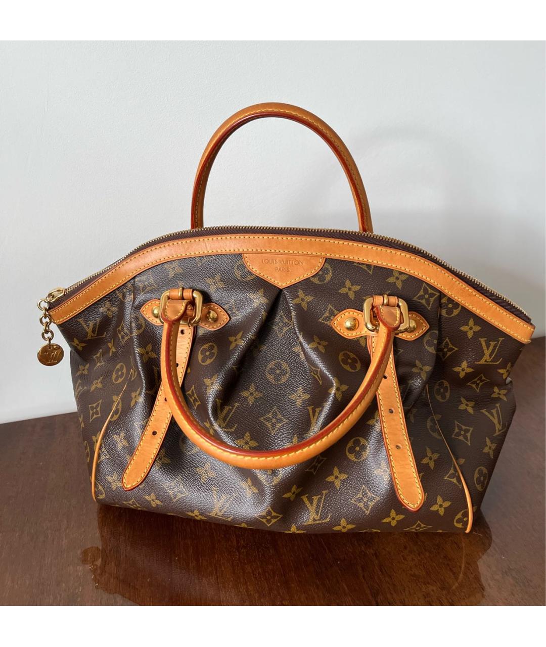LOUIS VUITTON Коричневая кожаная сумка с короткими ручками, фото 4
