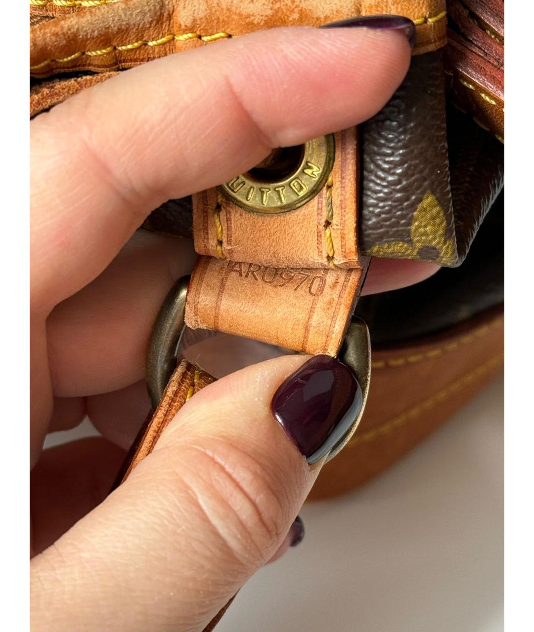 LOUIS VUITTON Коричневая сумка через плечо из искусственной кожи, фото 5