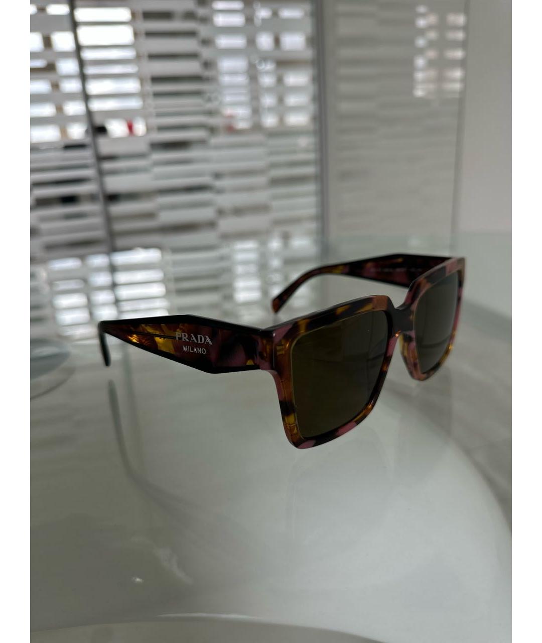 PRADA Мульти пластиковые солнцезащитные очки, фото 2
