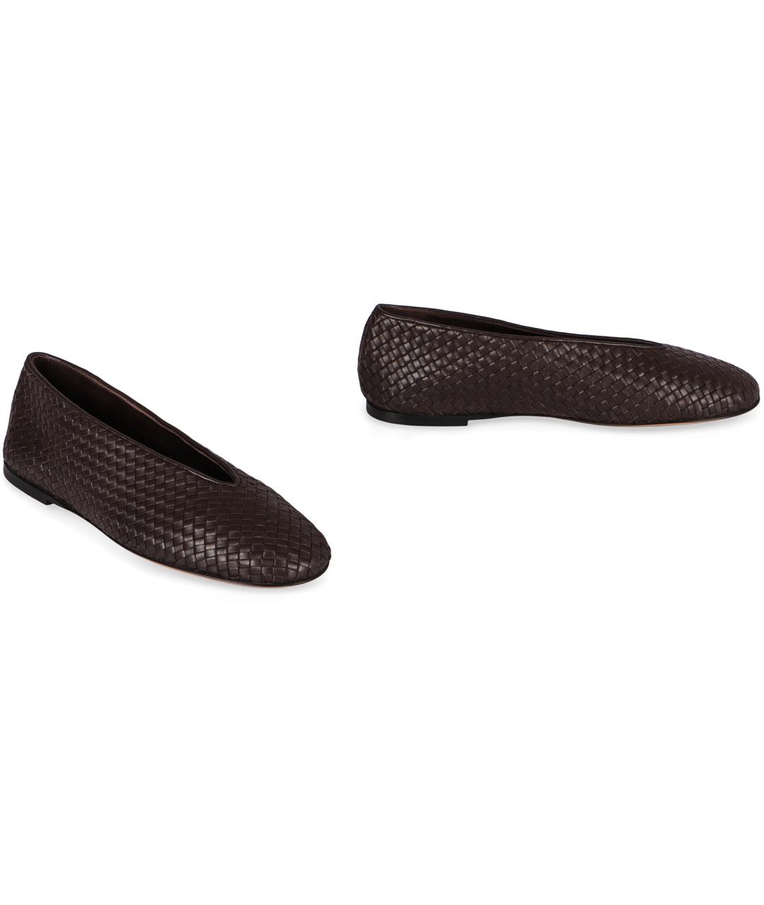 BOTTEGA VENETA Коричневые кожаные балетки, фото 3