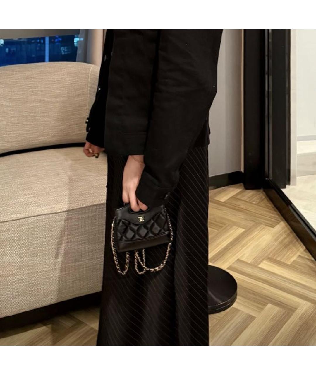 CHANEL Черная кожаная сумка с короткими ручками, фото 5