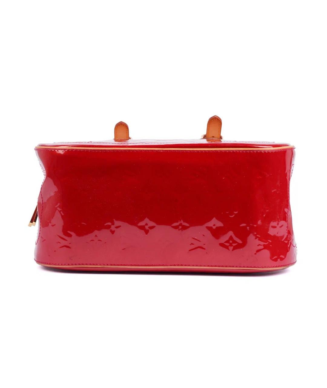 LOUIS VUITTON Красная сумка с короткими ручками из лакированной кожи, фото 5