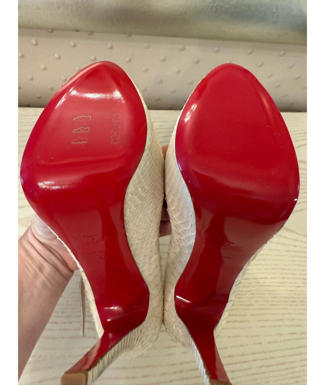 CHRISTIAN LOUBOUTIN Белые туфли, фото 4