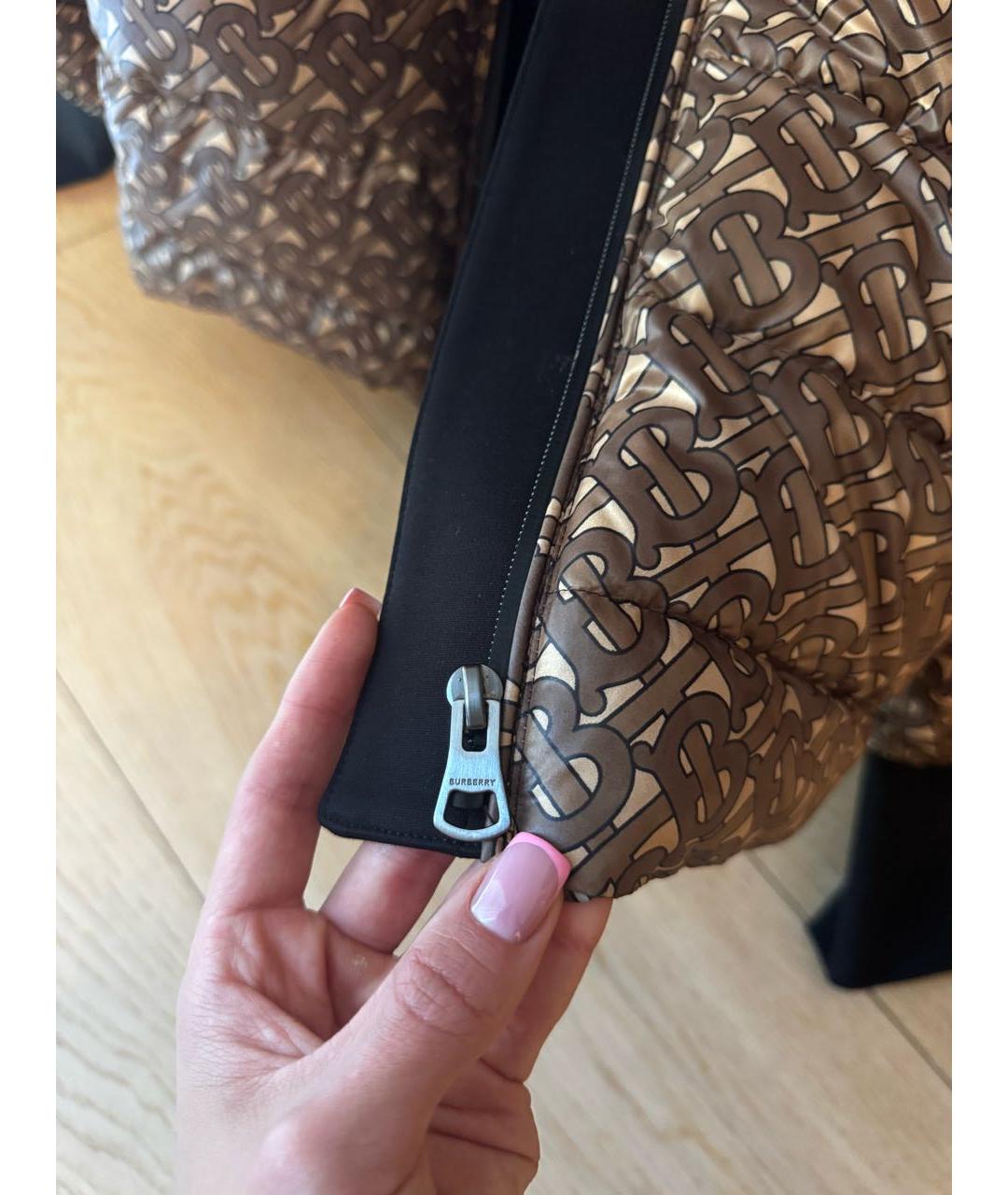 BURBERRY Коричневая полиамидовая куртка, фото 6