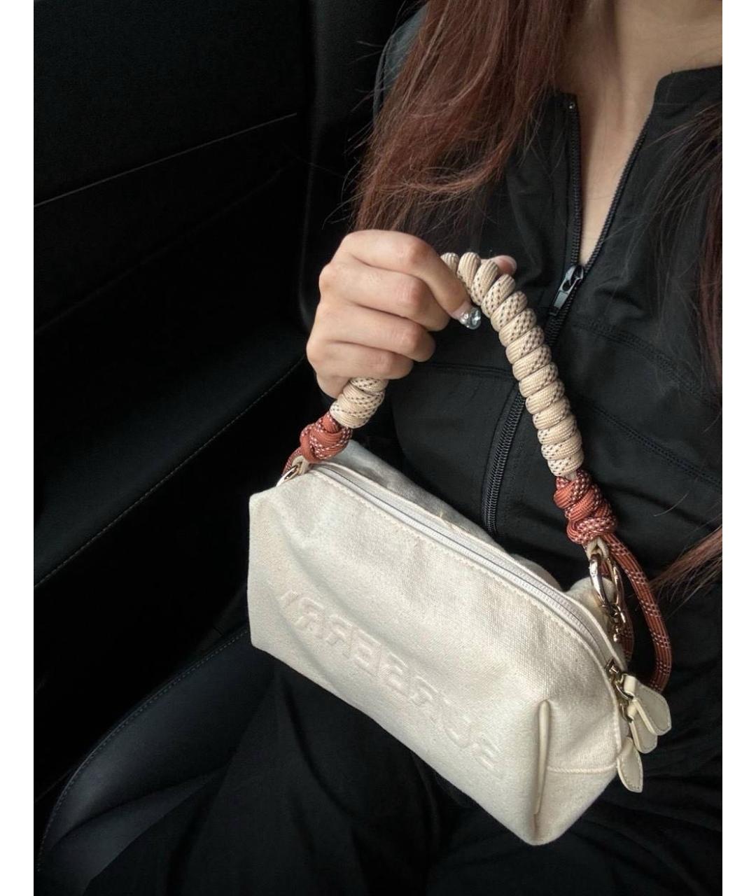 BURBERRY Бежевая косметичка, фото 5