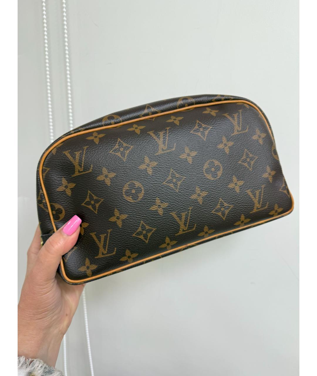 LOUIS VUITTON Косметичка, фото 4