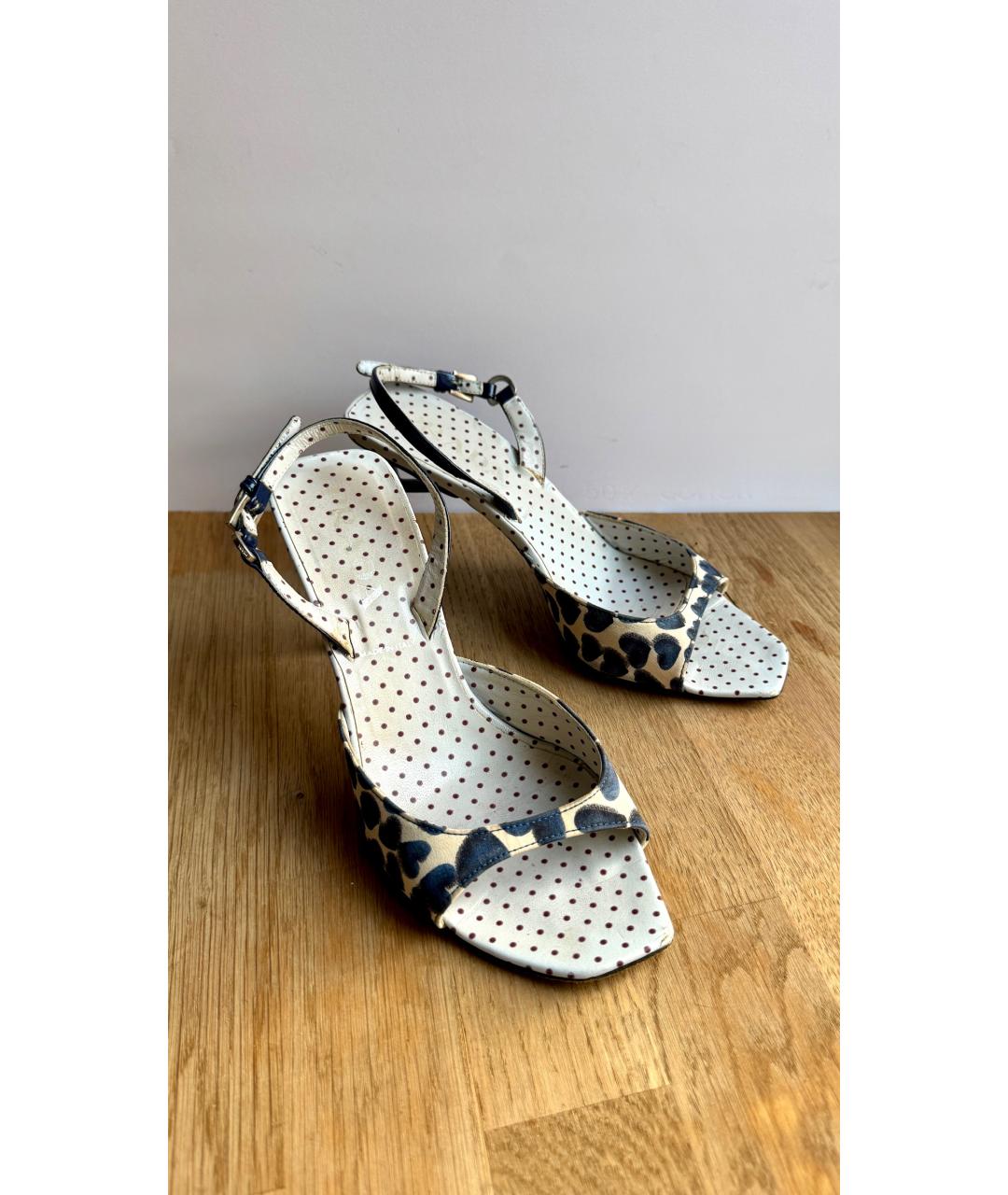 PRADA Коричневые босоножки, фото 2